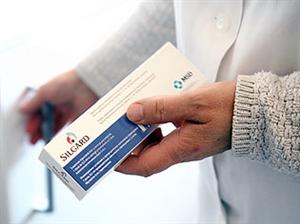 EDUCAŢIE. Continuă vaccinarea împotriva cancerului de col uterin în şcolile clujene; 500 din 6.000 de eleve, vaccinate