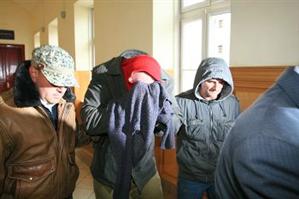 Arestul dăunează grav afacerilor lui Hilote 