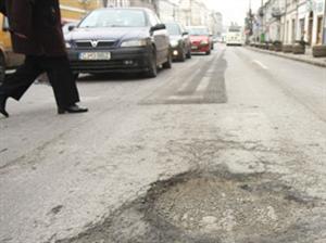 ADMINISTRAŢIE. Clujenii de pe Valea Fânaţelor, nemulţumiţi de stradă: 