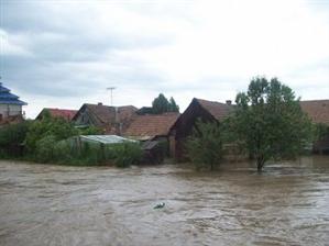 EVENIMENT. Ajutoare de la clujeni pentru sinistraţii din Moldova