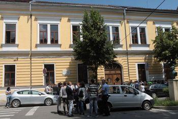 EDUCAŢIE. Patru tineri din Cluj, eliminaţi astăzi de la Bacalaureat