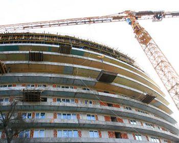 ADMINISTRAŢIE. Numărul autorizaţiilor de construcţie scade continuu