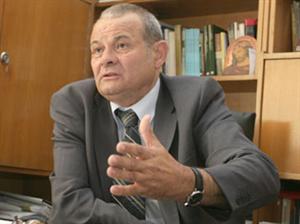 Despre datul cu părerea în... computere, biblioteci şi criză