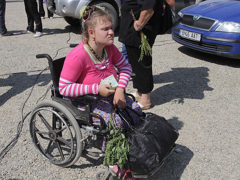 Pelerinajul la Nicula, între credinţă, miracole şi cerşetori   