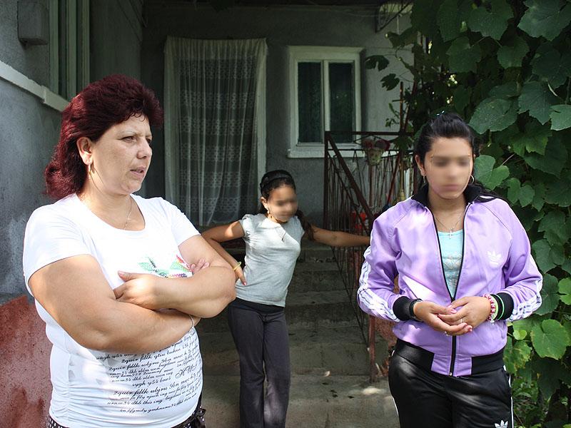 Au renunţat la şcoală din cauza sărăciei        