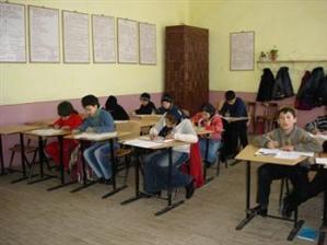 Profesorii din Cluj şi Mureş învaţă să gestioneze crizele din sala de clasă, pe bani europeni