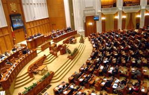 Parlamentul discută astăzi despre moţiunea de cenzură depusă de opoziţie