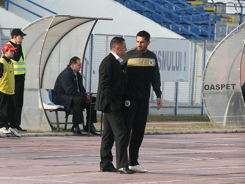 “Studenţii” îşi caută liniştea în “Regie”