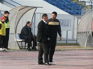 “Studenţii” îşi caută liniştea în “Regie”