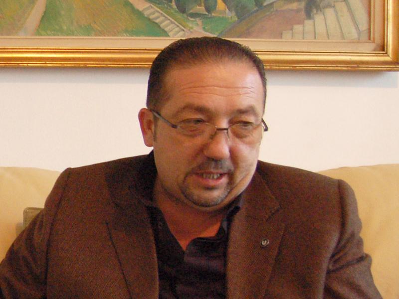 Walter pregăteşte o “mutare-surpriză” pe banca lui “U”   