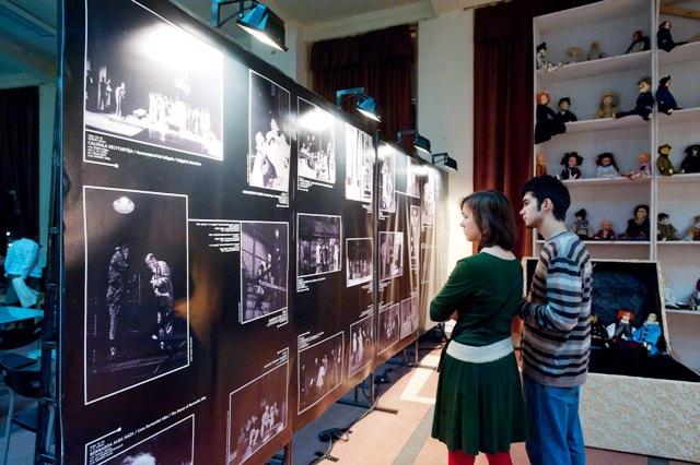 Expoziţie foto inedită în foaierul Teatrului Maghiar
