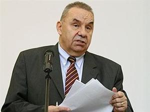 Rectorul UBB: Pentru Traian Băsescu termeni ca “profesor” şi “autonomie universitară” sunt blamaţi