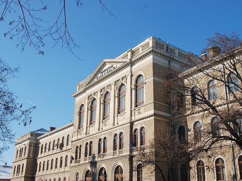 Concursuri pentru posturi de lector şi asistent la UBB, după 2 ani în care concursurile au fost blocate