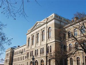 Concursuri pentru posturi de lector şi asistent la UBB, după 2 ani în care concursurile au fost blocate