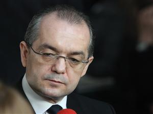 Duelul Boc-Blaga împarte Ardealul în două