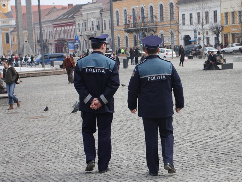 Poliţiştii clujeni îşi aşteaptă sentinţele: cine pleacă acasă?
