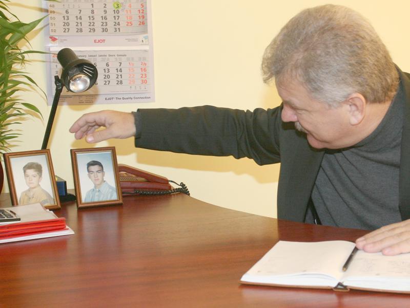 Ce venituri au obținut consilierii judeţeni în 2010. Canta, profit din imobiliare