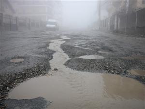 Se asfaltează intrarea în “Europa”