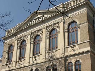 Tineri din 20 de ţări, doi ambasadori, un consul onorific şi un europarlamentar, de luni la Cluj
