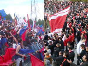 STEAUA- ŢSKA. Steaua atacă Europa de la Cluj