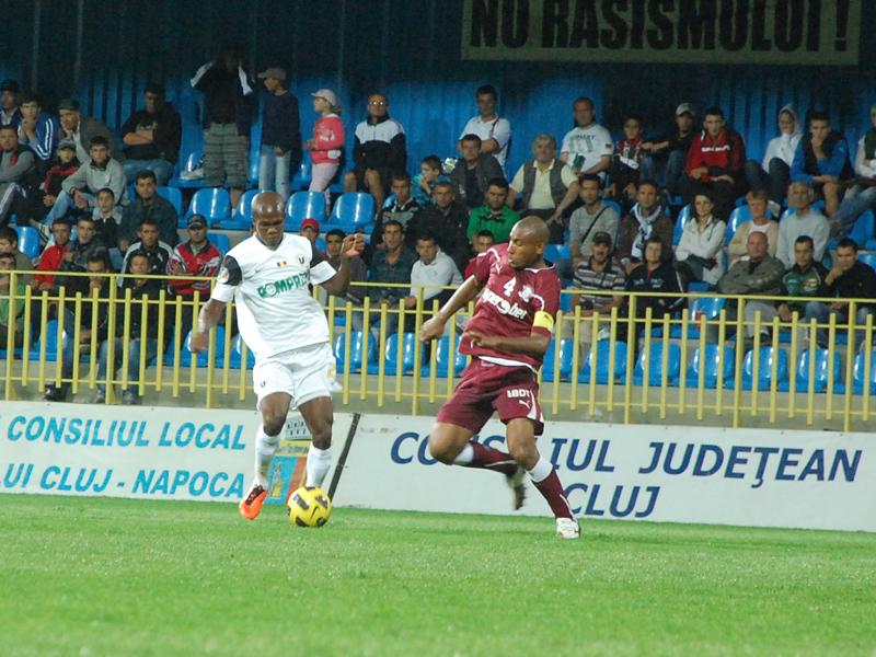 Linişte, joacă “U” cu Petrolul! Meciul va fi LIVE TEXT pe ziuadecj.ro. de la 21.30