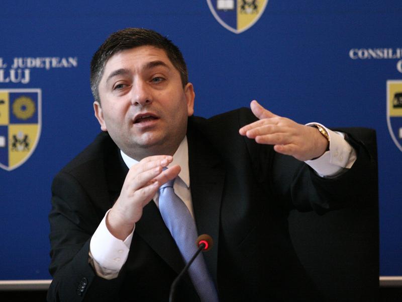 Tişe cere falimentul Romstrade pentru că a blocat licitaţia pistei de la aeroport