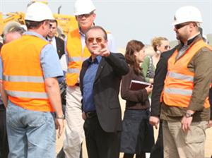 Emil Boc, la inaugurarea Cluj Arena şi în vizită pe centura Vâlcele-Apahida
