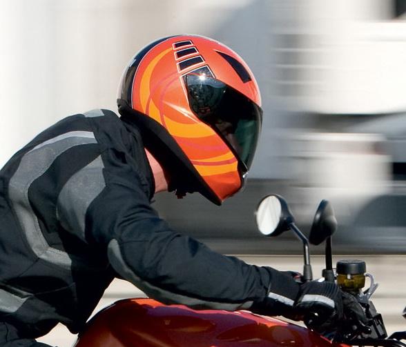 Viceprimarul din Turda a rămas fără motocicletă; i-au furat-o hoţii la câteva minute după ce s-a dat jos de pe ea VIDEO