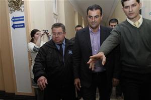 Surse judiciare: Există mandat pentru reţinerea primarul Apostu, 24 de ore VIDEO
