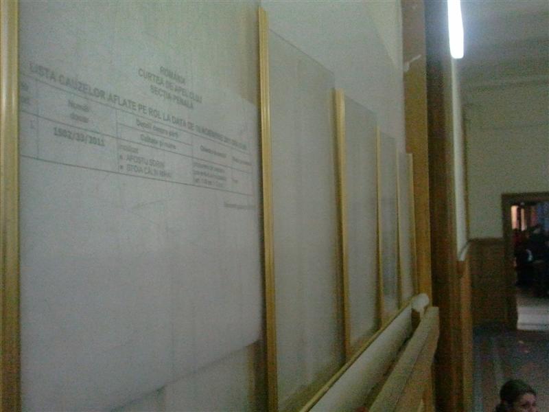 Apostu rămâne după gratii. Ce s-a întâmplat joi seara la Curtea de Apel FOTO/VIDEO