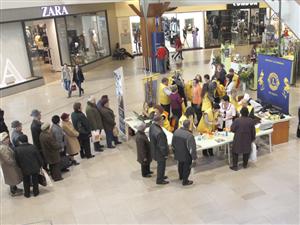 1.000 de clujeni şi-au testat glicemia la Iulius Mall
