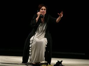 Oana Pellea, aplaudată îndelung pe scena Teatrului Naţional