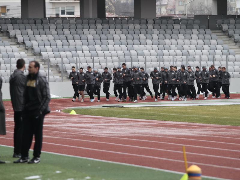 “U” s-a reunit cu 29 de jucători.  Badea: “Sper să rămân până la final”