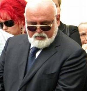 Vedeţi averea fabuloasă a proiectantului 