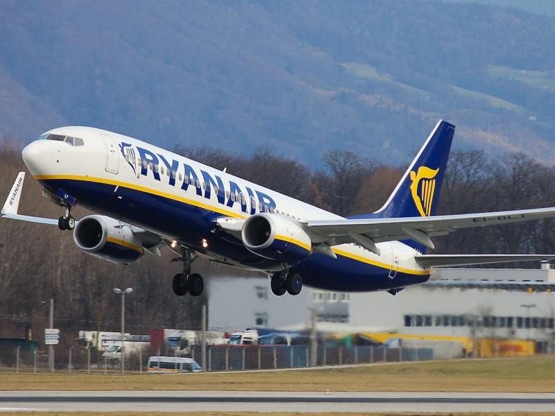 Ryanair, gata să opereze de la Mureş în defavoarea Clujului, cu o condiţie. Vezi ce cer