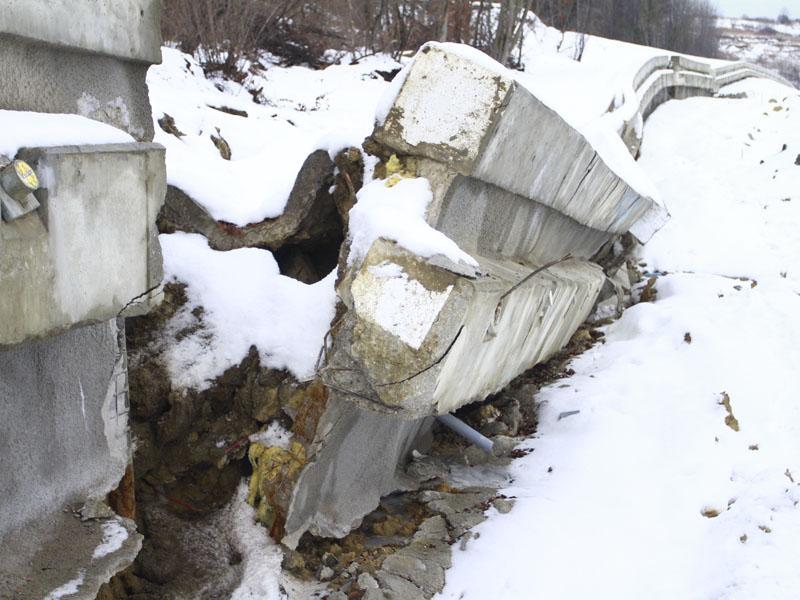 Proiectantul “centurii de diamant” nu-şi asumă nici o răspundere
