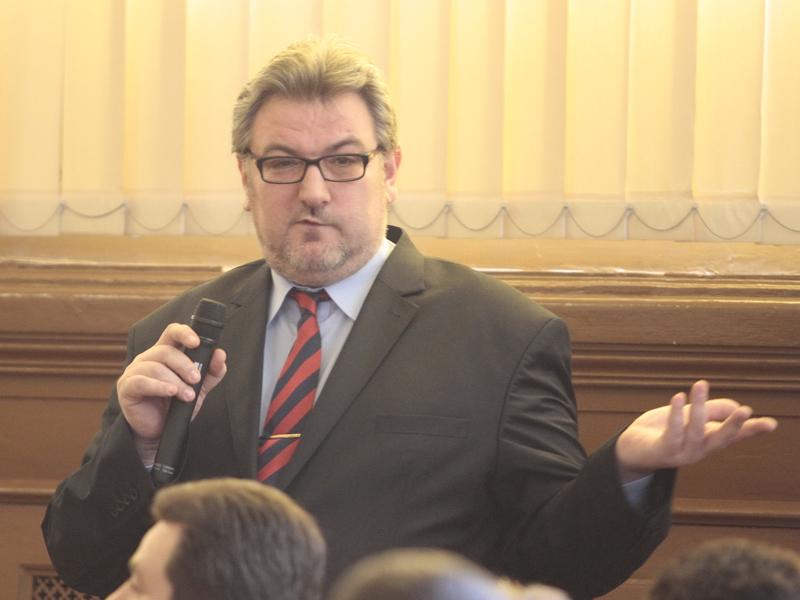 Părintele Ioan Chirilă, şeful Senatului UBB