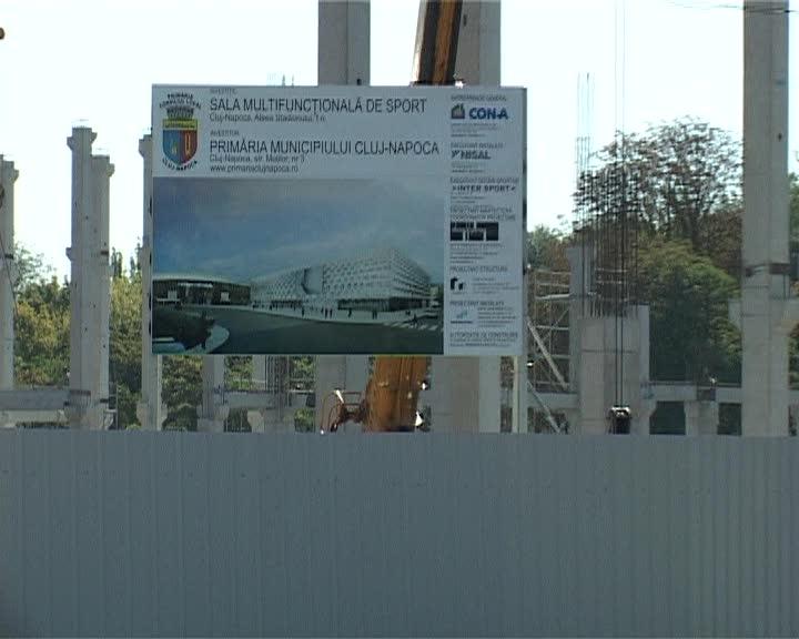 Primăria atacă cu recurs decizia instanţei care suspendă lucrările la Polivalentă VIDEO