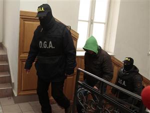 Poliţiştii clujeni acuzaţi de corupţie rămân liberi: CA respinge recursul procurorilor