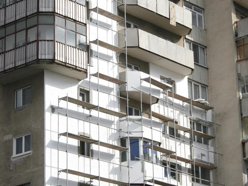 Orban:CE are deschidere pentru reabilitarea termică a blocurilor,dar locatarii trebuie să contribuie