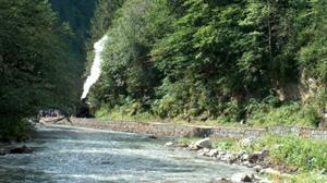 Doi angajaţi ai Curţii de Apel Cluj, înecaţi în râul Vaser 