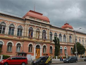  UTCN are noi decani. Vezi care sunt