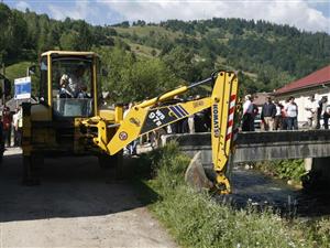 Drumul Ic Ponor - Răchiţele, obiect de scandal în campania electorală