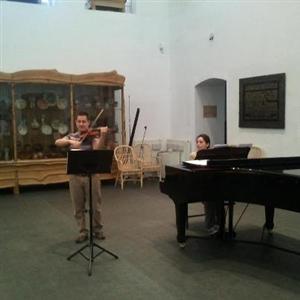 Concert caritabil, mâine la Muzeul Etnografic