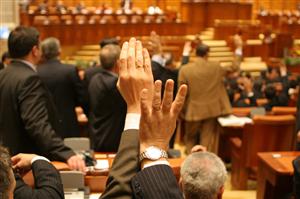 Cine vor fi deputaţii şi senatorii Clujului