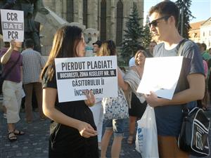 PDL organizează trei mitinguri în următoarele săptămâni, la Cluj-Napoca, Iaşi şi Bucureşti. Primul e sâmbătă la Cluj