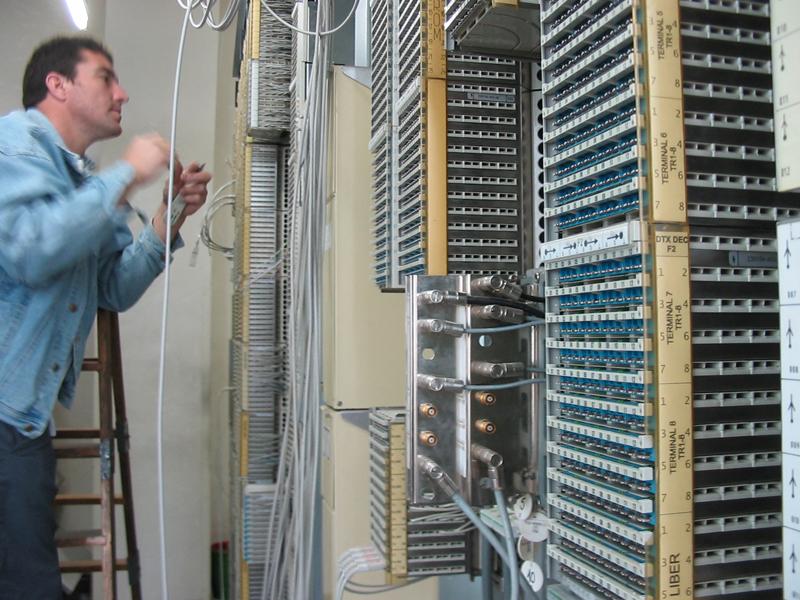 Ghid “anti-ţeapă” pentru abonaţii de telefonie