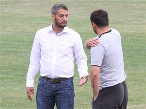 Se “cerne sita” la “U”: “Acum se văd adevăratele caractere”