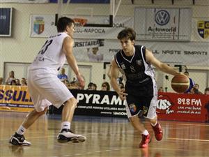 Tyler Morris se întoarce la 