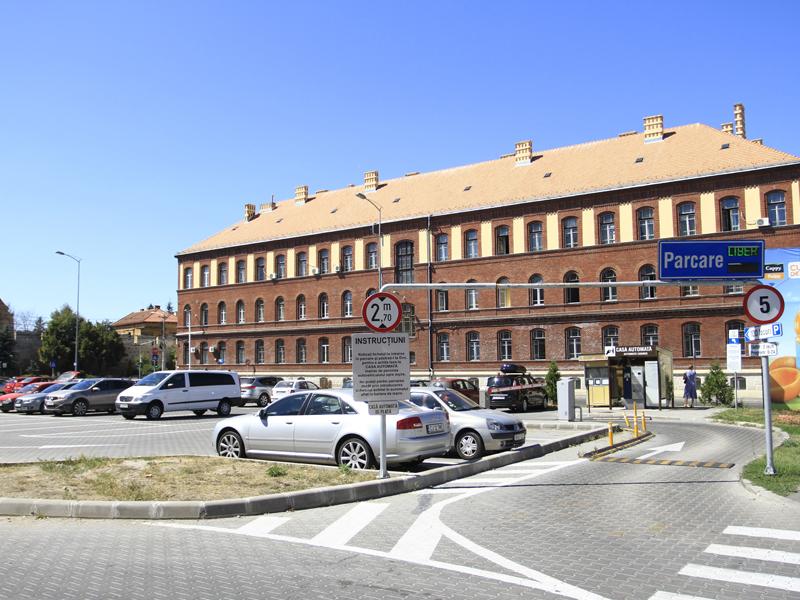 Se pregăteşte majorarea abonamentelor în parkingurile de cartier